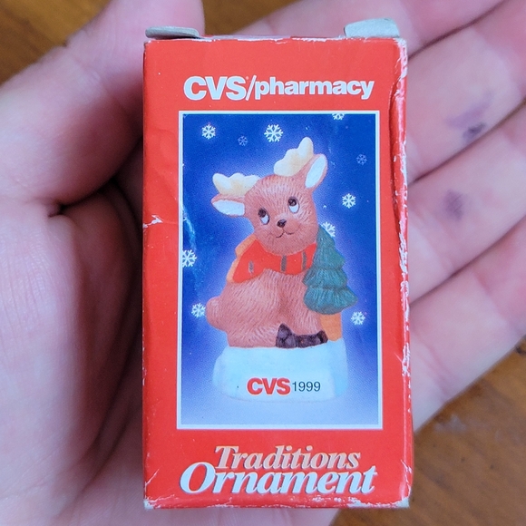 ☆ CVS 1999 Traditions Ornaments with Original box No Damage Chips or issues ☆ - Picture 8 of 9